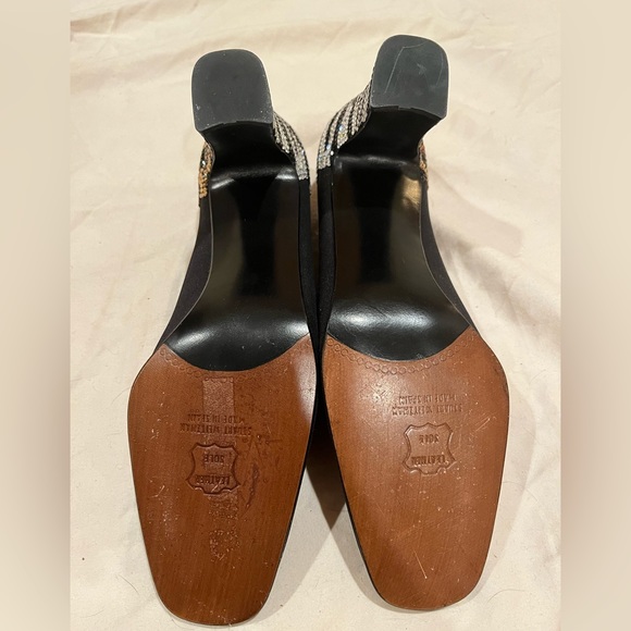 Stuart Weitzman Tigereye Black Peau Heels - Picture 8 of 10